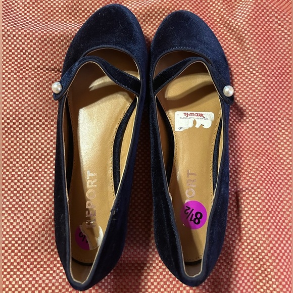 Report Navy Blue Women's Flats with Pearl Accent - Picture 3 of 6